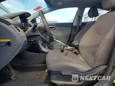 Zdjęcie 7 z 12 samochodu: 2016 HYUNDAI ELANTRA SE VIN:5NPDH4AE5GH733220 - miniatura