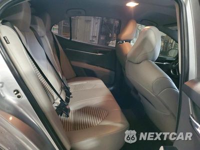 Zdjęcie 10 z 12 samochodu: 2020 TOYOTA CAMRY SE VIN:4T1G11AK9LU912782 - miniatura