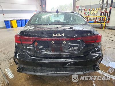 Zdjęcie 6 z 12 samochodu: 2023 KIA FORTE LXS VIN:3KPF24AD6PE529516 - miniatura