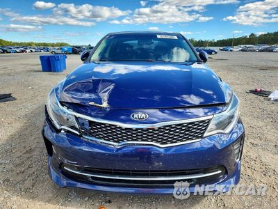 Piąte zdjęcie samochodu w środku: 2018 KIA OPTIMA S VIN:5XXGT4L36JG249020 - miniatura