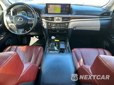 Zdjęcie 9 z 13 samochodu: 2017 LEXUS LX 570 VIN:JTJHY7AX9H4249978 - miniatura