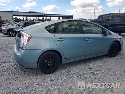 Trzecie zdjęcie samochodu z tyłu: 2013 TOYOTA PRIUS TWO VIN:JTDKN3DU5D1716174 - miniatura
