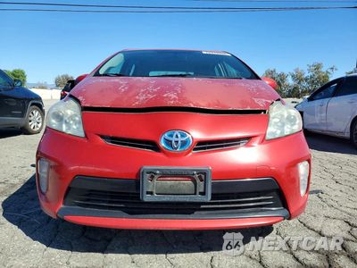 Piąte zdjęcie samochodu w środku: 2012 TOYOTA PRIUS THREE VIN:JTDKN3DUXC1510198 - miniatura