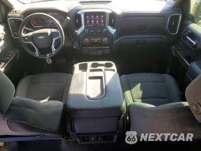 Zdjęcie 8 z 12 samochodu: 2019 CHEVROLET SILVERADO K1500 LT VIN:3GCUYDED7KG134631 - miniatura