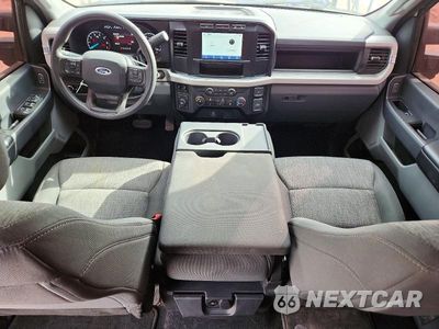 Zdjęcie 8 z 12 samochodu: 2023 FORD F250 SUPER DUTY VIN:1FT8W2BA9PEE01708 - miniatura