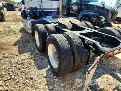 Zdjęcie 12 z 12 samochodu: 2018 PETERBILT 579 SEMI TRUCK VIN:1XPBDP9X4JD474743 - miniatura