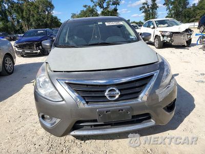 Piąte zdjęcie samochodu w środku: 2017 NISSAN VERSA 1.6 S VIN:3N1CN7AP8HL888257 - miniatura