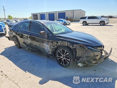 Czwarte zdjęcie samochodu z boku: 2018 TOYOTA CAMRY SE VIN:4T1B11HK4JU668486 - miniatura