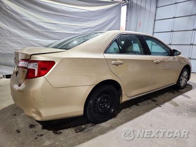 Trzecie zdjęcie samochodu z tyłu: 2012 TOYOTA CAMRY LE VIN:4T1BF1FK4CU509698 - miniatura