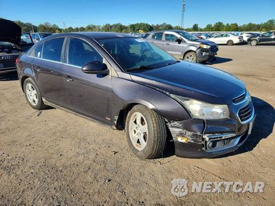 Czwarte zdjęcie samochodu z boku: 2015 CHEVROLET CRUZE LT VIN:1G1PC5SB0F7249005 - miniatura