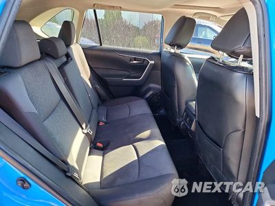 Zdjęcie 11 z 13 samochodu: 2019 TOYOTA RAV4 XLE VIN:JTMP1RFV2KJ001084 - miniatura