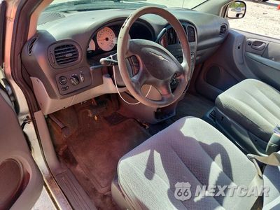 Zdjęcie 8 z 13 samochodu: 2006 CHRYSLER TOWN & COUNTRY VIN:1A4GP45RX6B580860 - miniatura