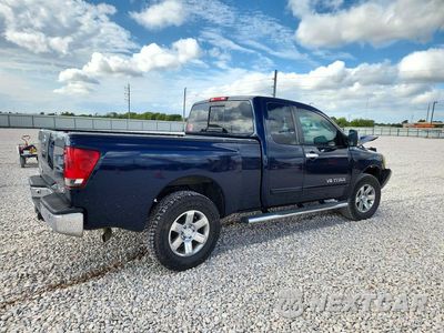 Trzecie zdjęcie samochodu z tyłu: 2006 NISSAN TITAN XE FFV VIN:1N6BA06A76N515513 - miniatura