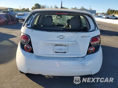 Zdjęcie 6 z 12 samochodu: 2013 CHEVROLET SONIC LS VIN:1G1JA6SH0D4200035 - miniatura