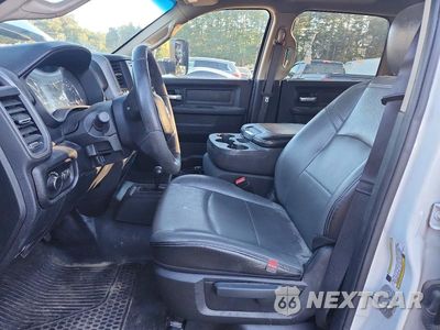 Zdjęcie 7 z 12 samochodu: 2022 RAM 3500 VIN:3C7WRTCLXNG246048 - miniatura