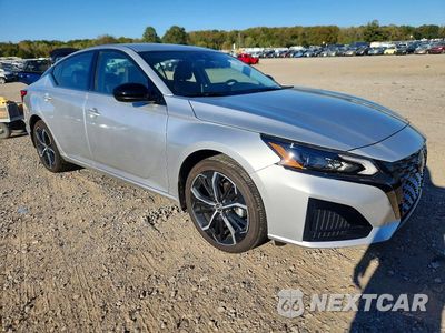 Czwarte zdjęcie samochodu z boku: 2024 NISSAN ALTIMA SR VIN:1N4BL4CV2RN309294 - miniatura