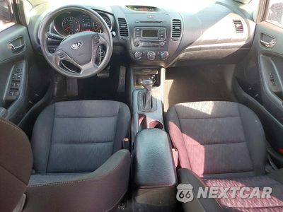 Zdjęcie 8 z 12 samochodu: 2014 KIA FORTE LX VIN:KNAFK4A61E5091365 - miniatura