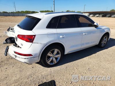 Trzecie zdjęcie samochodu z tyłu: 2018 AUDI Q5 PREMIUM VIN:WA1ANAFY6J2009360 - miniatura