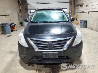 Piąte zdjęcie samochodu w środku: 2015 NISSAN VERSA 1.6 S PLUS VIN:3N1CN7AP2FL810943 - miniatura