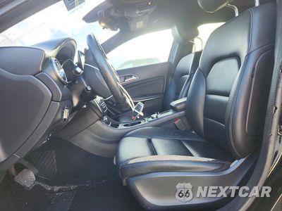 Zdjęcie 7 z 13 samochodu: 2016 MERCEDES-BENZ GLA 250 VIN:WDCTG4EB4GJ226549 - miniatura