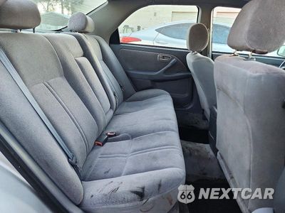 Zdjęcie 10 z 13 samochodu: 2000 TOYOTA CAMRY CE VIN:4T1BG22K4YU708377 - miniatura