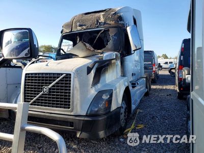 2015 VOLVO VNL SEMI TRUCK 4V4NC9EG1FN175591 - główne zdjęcie licytacji z USA - miniatura