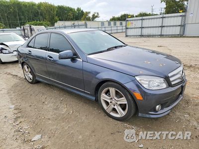 Czwarte zdjęcie samochodu z boku: 2010 MERCEDES-BENZ C 300 VIN:WDDGF5EB9AA401360 - miniatura