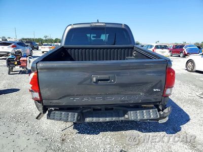 Zdjęcie 6 z 12 samochodu: 2019 TOYOTA TACOMA SR5 V6 VIN:3TMAZ5CN1KM105712 - miniatura