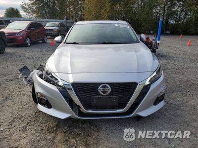 Piąte zdjęcie samochodu w środku: 2020 NISSAN ALTIMA SV VIN:1N4BL4DV9LC262878 - miniatura