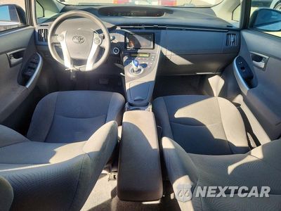 Zdjęcie 8 z 12 samochodu: 2011 TOYOTA PRIUS TWO VIN:JTDKN3DU8B1469505 - miniatura