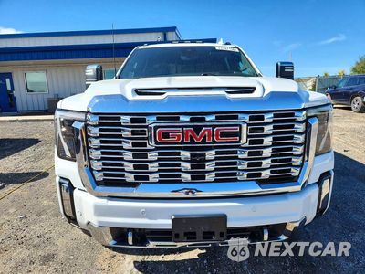 Piąte zdjęcie samochodu w środku: 2024 GMC SIERRA K2500 DENALI VIN:1GT49REY1RF243594 - miniatura