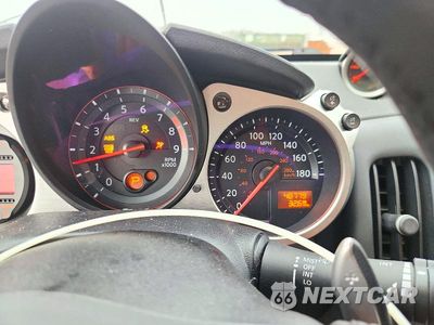 Zdjęcie 9 z 12 samochodu: 2019 NISSAN 370Z BASE VIN:JN1AZ4EH5KM421226 - miniatura