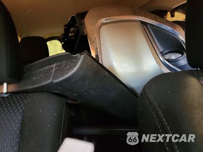 Zdjęcie 10 z 13 samochodu: 2018 MITSUBISHI OUTLANDER ES VIN:JA4AZ2A39JZ005736 - miniatura