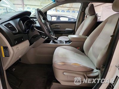 Zdjęcie 7 z 13 samochodu: 2020 KIA SEDONA L VIN:KNDMA5C1XL6600364 - miniatura