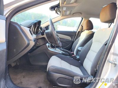Zdjęcie 7 z 12 samochodu: 2016 CHEVROLET CRUZE LIMITED LS VIN:1G1PC5SG0G7205258 - miniatura