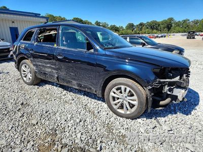 Czwarte zdjęcie samochodu z boku: 2017 AUDI Q7 PREMIUM VIN:WA1AHAF75HD039107 - miniatura