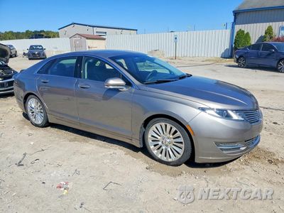 Czwarte zdjęcie samochodu z boku: 2016 LINCOLN MKZ VIN:3LN6L2GK5GR623608 - miniatura