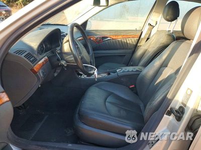 Zdjęcie 7 z 12 samochodu: 2004 MERCEDES-BENZ E 320 VIN:WDBUF65J94A434744 - miniatura