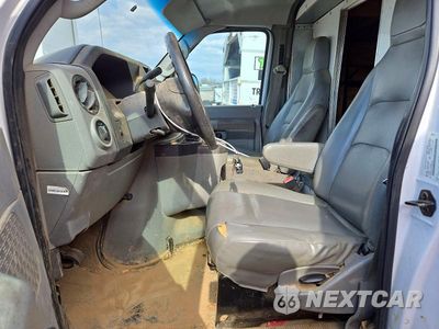 Zdjęcie 7 z 13 samochodu: 2015 FORD E350 BOX TRUCK VIN:1FDWE3FL7FDA35369 - miniatura