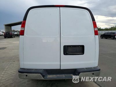 Zdjęcie 6 z 14 samochodu: 2021 CHEVROLET EXPRESS 2500 CARGO UTILITY / SERVICE VAN VIN:1GCWGAFP2M1303331 - miniatura