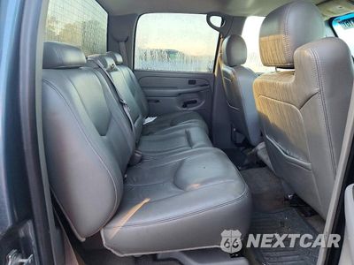 Zdjęcie 10 z 12 samochodu: 2006 GMC NEW SIERRA C1500 VIN:2GTEC13T361124060 - miniatura