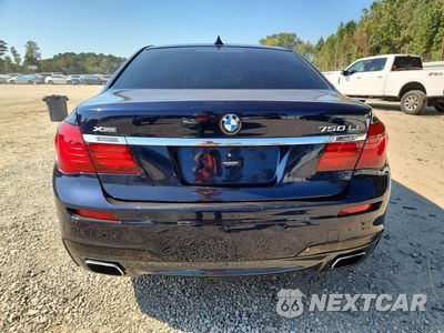 Zdjęcie 6 z 12 samochodu: 2015 BMW 750 LXI VIN:WBAYF8C57FD654791 - miniatura