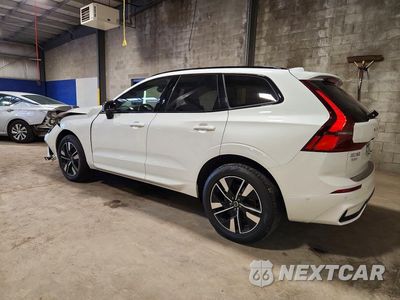 Drugie zdjęcie samochodu z przodu: 2026 VOLVO XC60 PLUS VIN:YV4M12RCXT1325192 - miniatura