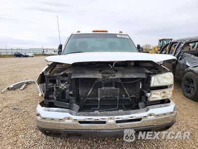 Piąte zdjęcie samochodu w środku: 2003 CHEVROLET SILVERADO K2500 HEAVY DUTY VIN:1GCHK24UX3E366254 - miniatura