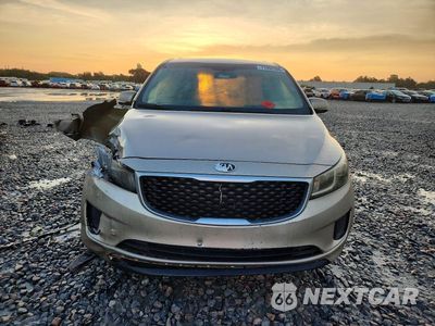 Piąte zdjęcie samochodu w środku: 2015 KIA SEDONA LX VIN:KNDMB5C12F6021273 - miniatura