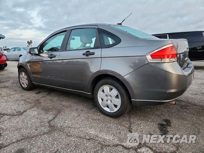 Drugie zdjęcie samochodu z przodu: 2010 FORD FOCUS S VIN:1FAHP3EN4AW292339 - miniatura