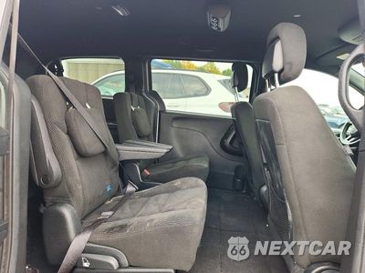 Zdjęcie 11 z 14 samochodu: 2017 DODGE GRAND CARAVAN SE VIN:2C4RDGBGXHR652169 - miniatura