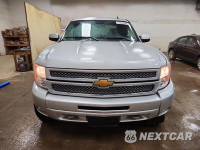 Piąte zdjęcie samochodu w środku: 2013 CHEVROLET SILVERADO K1500 LT VIN:1GCRKSE75DZ346520 - miniatura