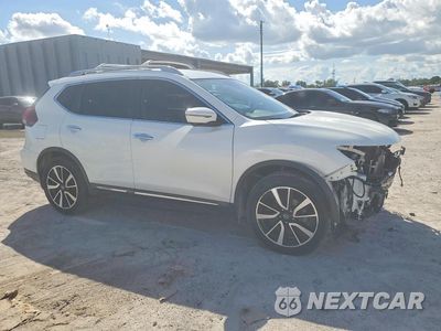 Czwarte zdjęcie samochodu z boku: 2019 NISSAN ROGUE SL VIN:5N1AT2MT0KC833919 - miniatura