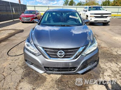 Piąte zdjęcie samochodu w środku: 2016 NISSAN ALTIMA 2.5 S VIN:1N4AL3AP2GN336986 - miniatura